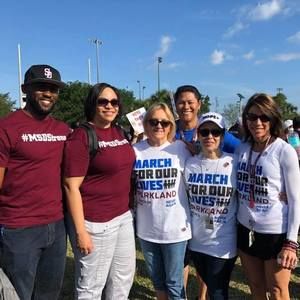 Meet your Posher, Debbie